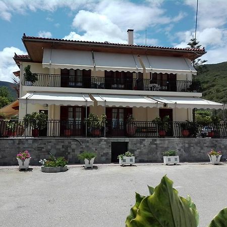 Toulatos Pantelis Apartamento Pouláta Exterior foto