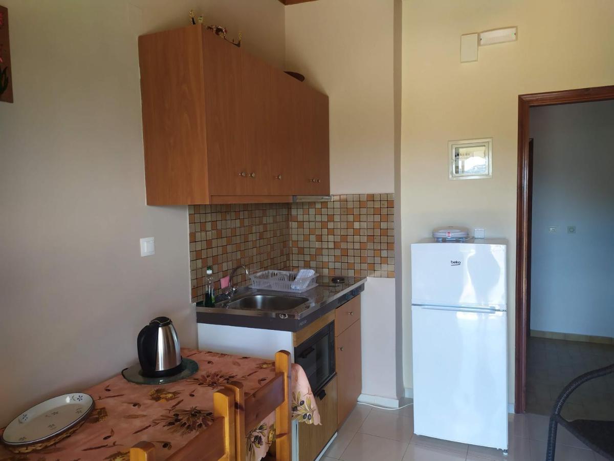 Toulatos Pantelis Apartamento Pouláta Exterior foto