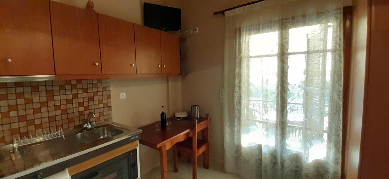 Toulatos Pantelis Apartamento Pouláta Exterior foto
