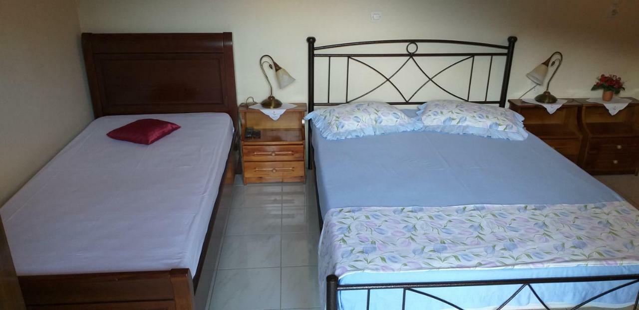 Toulatos Pantelis Apartamento Pouláta Exterior foto